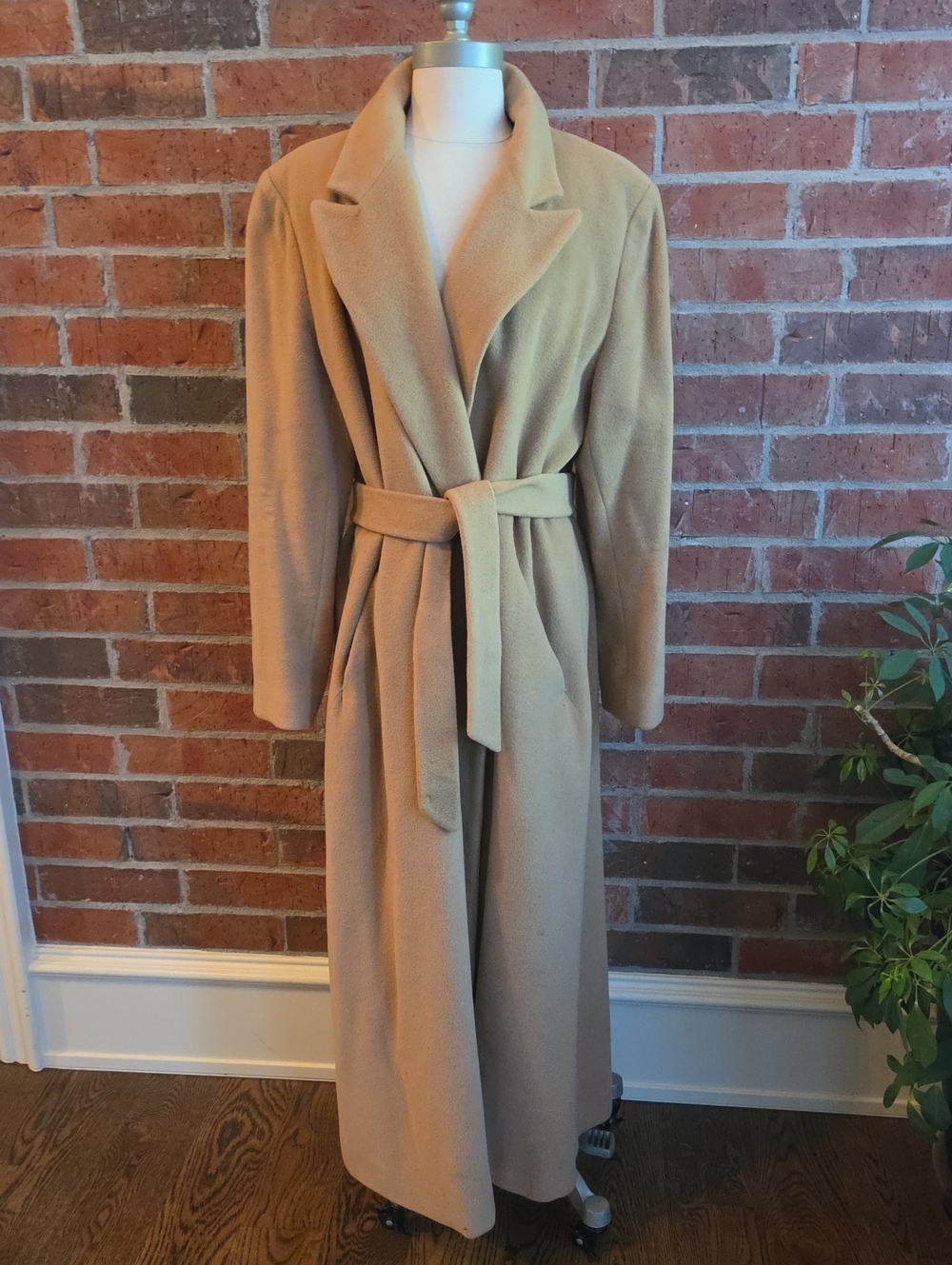 Harve Benard Vintage Camel Maxi Coat Double Breasted Belted Womens Size 14